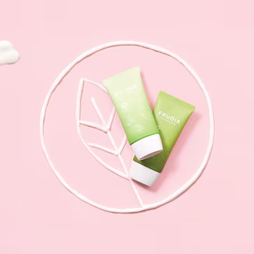 Frudia, Green Grape, Sebum Gözenek Kontrol, Güneş Kremi SPF50 - 50 gr