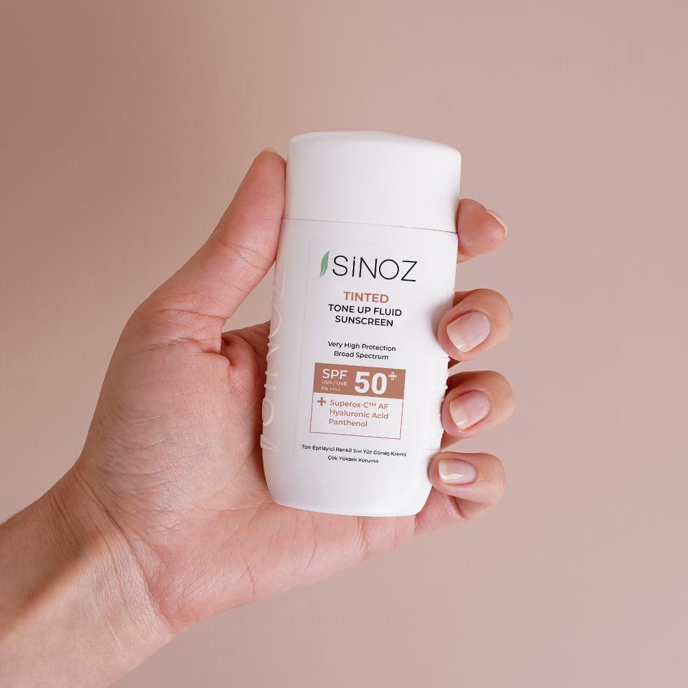 Sinoz, Tinted Sıvı Güneş Kremi Spf50+ - 50 ml